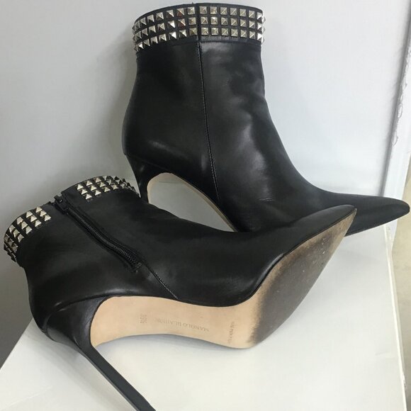 Manolo Blahnik Ankle Boot High Heel Pointed Toe Black Leather Silver Rock Studs - Picture 7 of 12